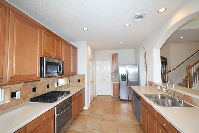 Building Photo - 4810 Zachary Ln
