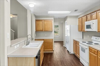 Building Photo - 7015 Atasca Creek Dr