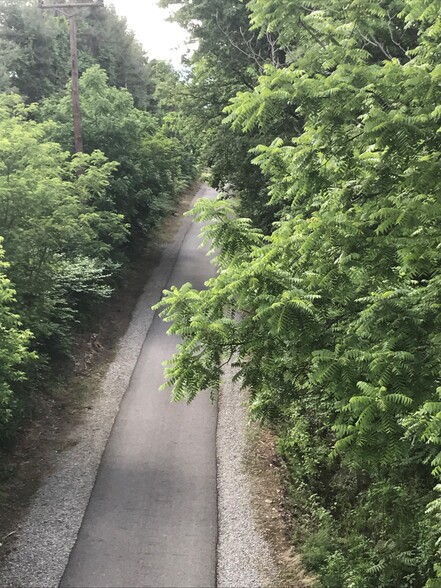 adjacent trail Bike/run - 333 Crows Mill Rd