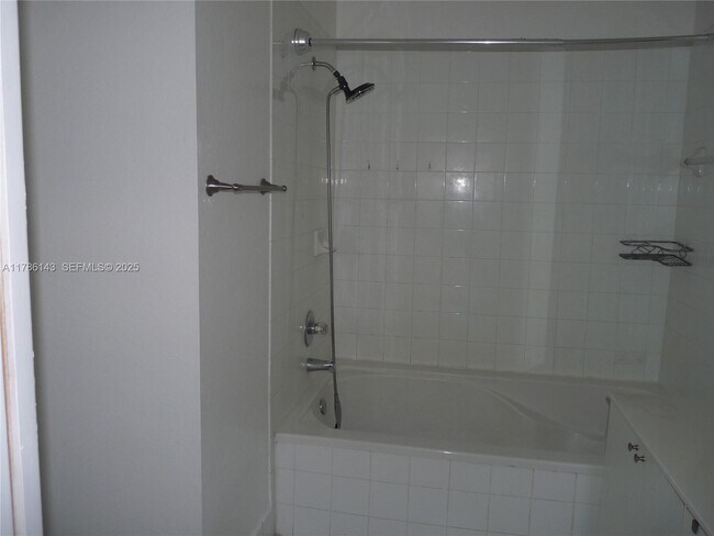 Building Photo - 8980 W Flagler St