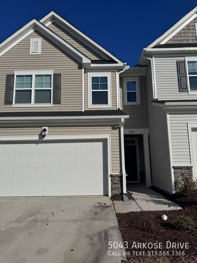 Building Photo - 5043 Arkose Dr