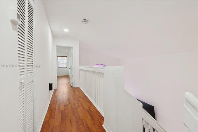 Building Photo - 14804 SW 155th Pl