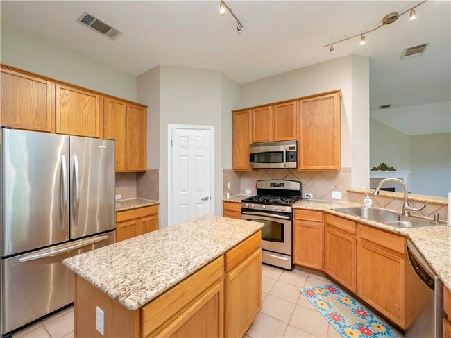 Building Photo - 2206 Boneset Trail