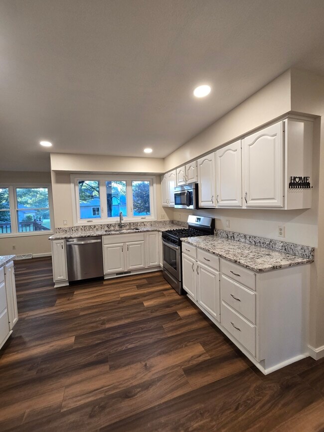 Building Photo - 2325 Cold Stream Ave NE