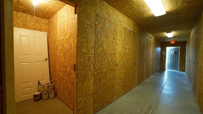 Closed Storage unit - 426 Waterford Lake Dr