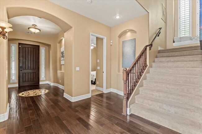 Building Photo - 4053 E Thunderheart Ct