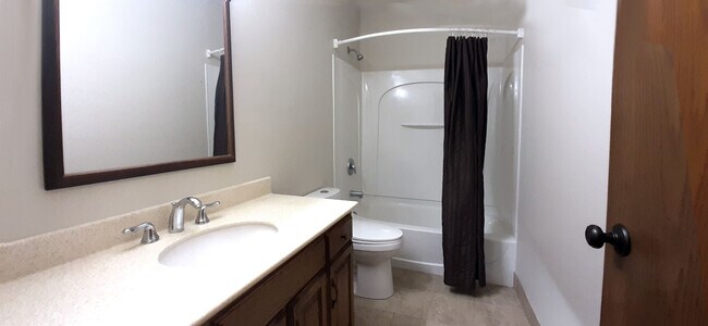 Building Photo - 4810 19th Ave NW