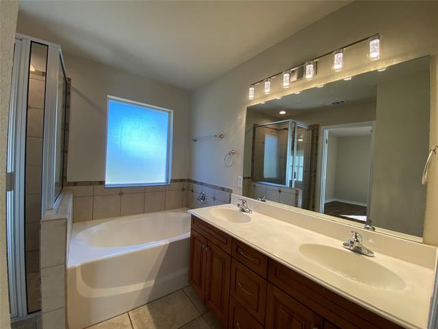 Building Photo - 4002 Goliad Dr