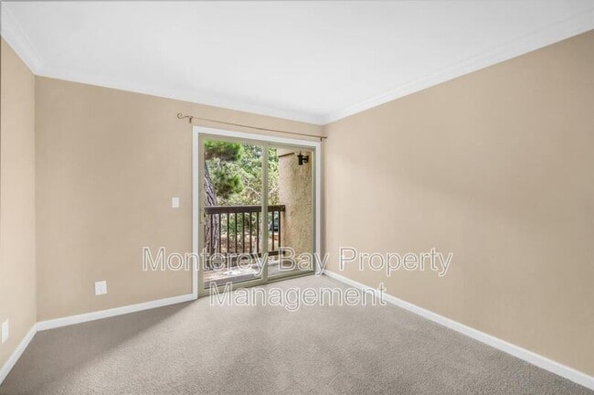 Building Photo - 29 Montsalas Dr