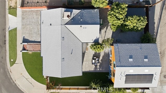 Building Photo - 5605 White Oak Ave