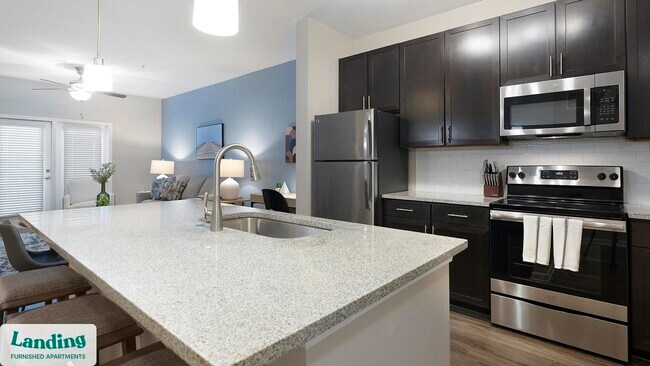 Building Photo - 915 Brentmoor Dr