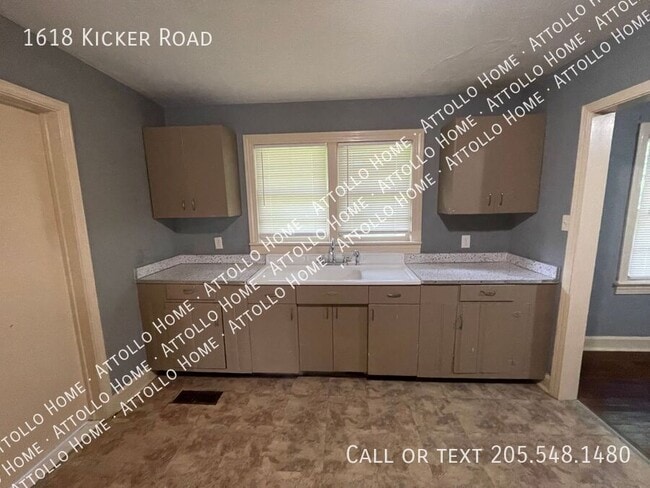 Building Photo - 1618 Kicker Rd