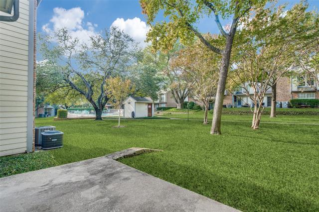 Building Photo - 2535 Wedglea Dr