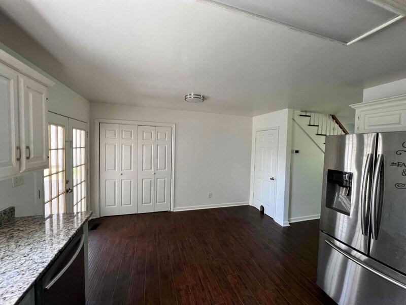 Building Photo - 369 Old Kinser Rd SE