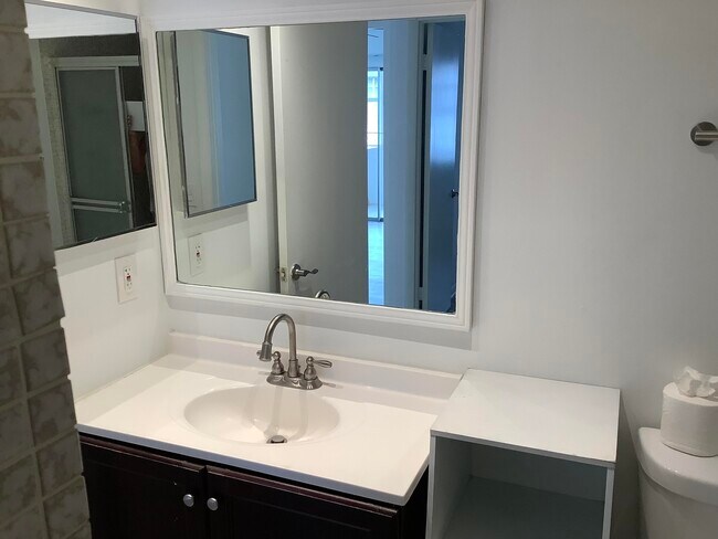 Building Photo - 794 Normandy Trail