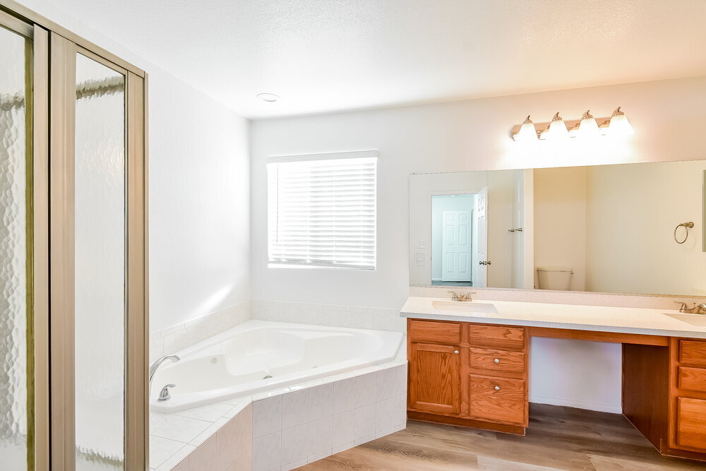 Building Photo - 5900 Taj Mahal Dr