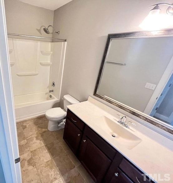 Building Photo - 933 Dalton Ridge Pl