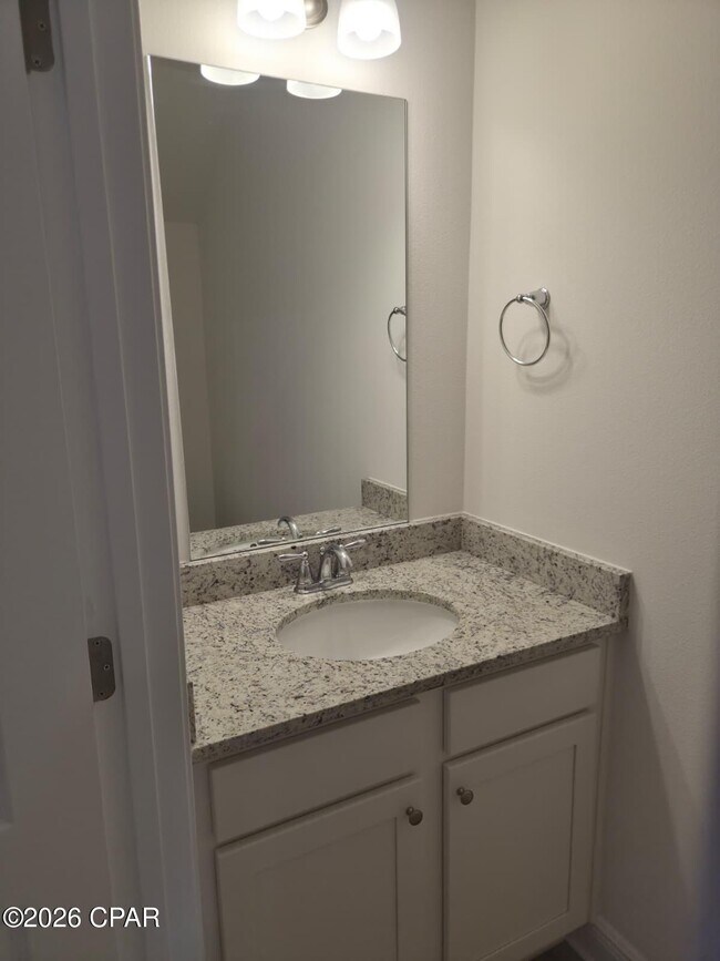 Building Photo - 460 Melrose Wy