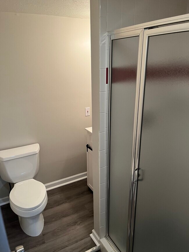 Downstairs Bathroom - 7401 E 105th St