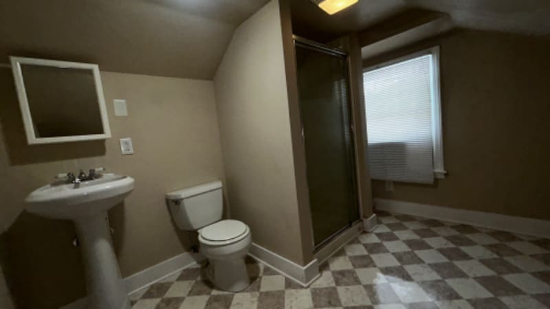 Building Photo - 4500 Winchester Rd