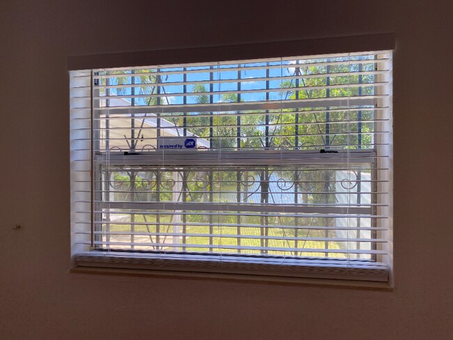 Building Photo - 4975 SW 129th Ct