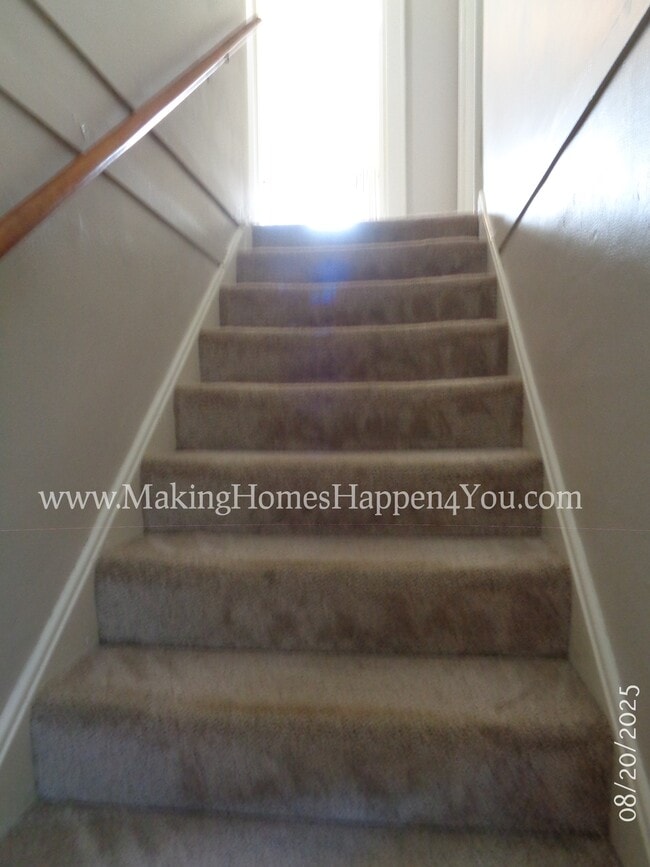 Building Photo - 2160 Trade St SE