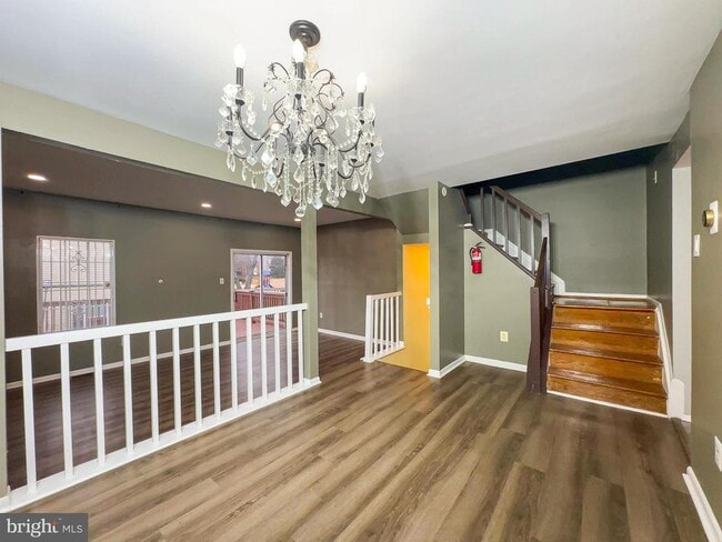 Building Photo - 8202 Ashford Blvd