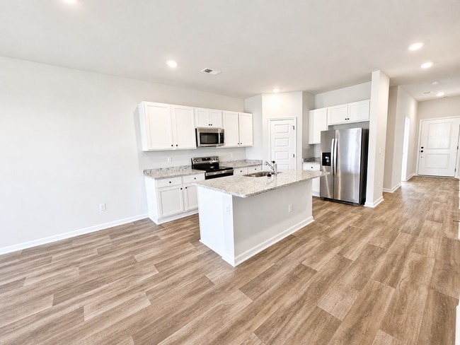 Building Photo - BRAND-NEW LUXURY 3BR/3BA TOWNHOME IN COLLINS PARK – CONWAY, SC