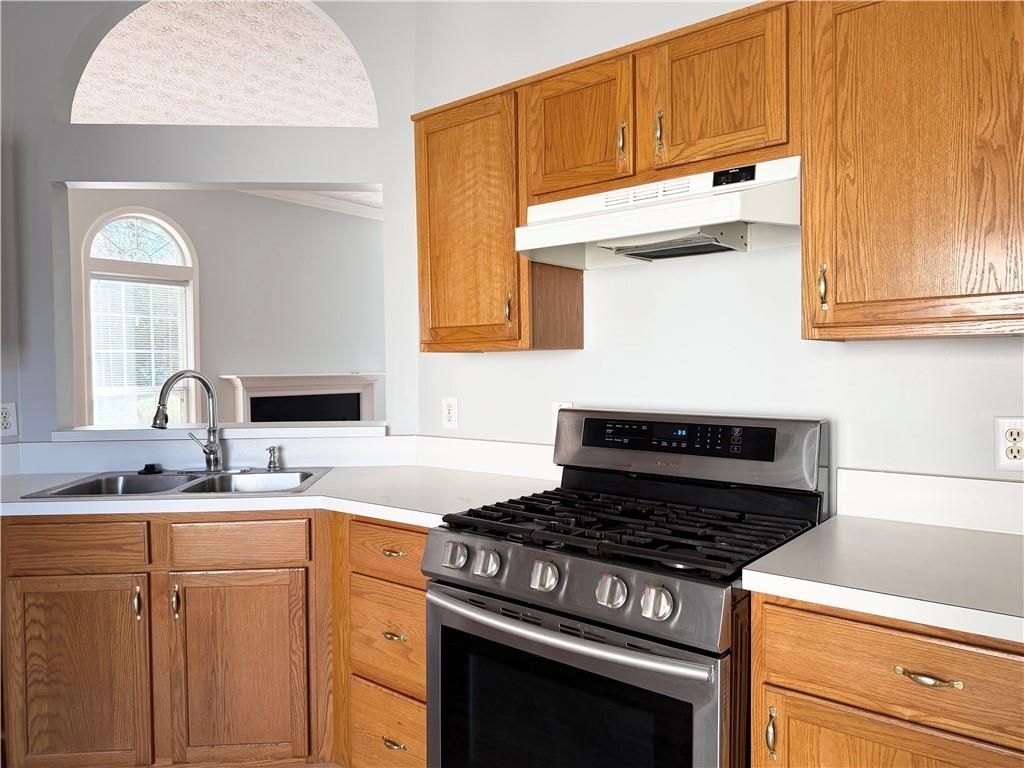 Building Photo - 2830 White Blossom Ln