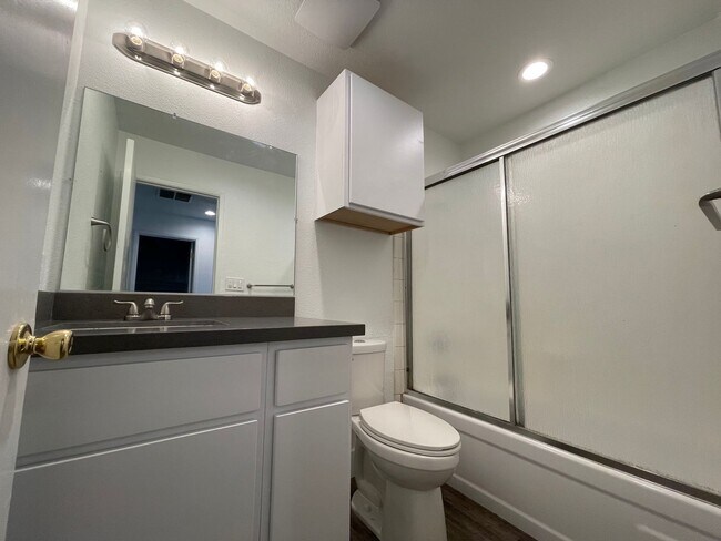 Building Photo - 6609-6611 50th St