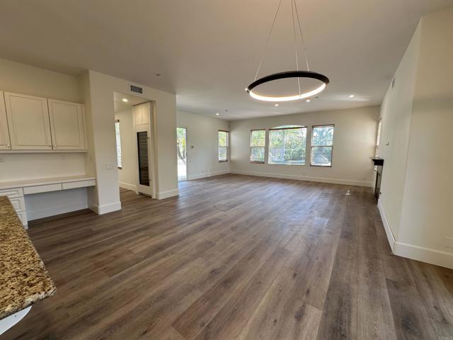 Building Photo - 845 Stratford Dr