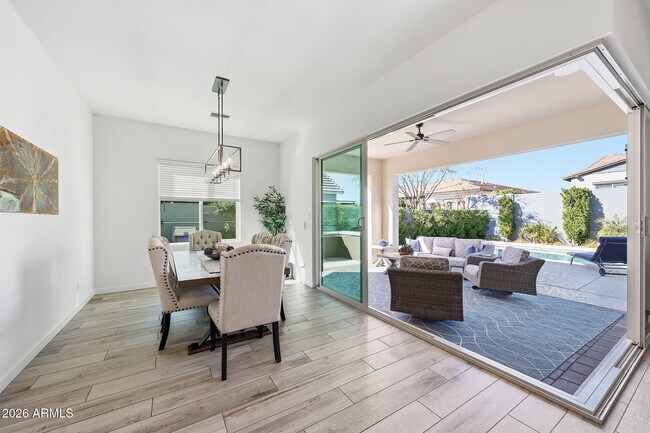 Building Photo - 4416 E Roy Rogers Rd