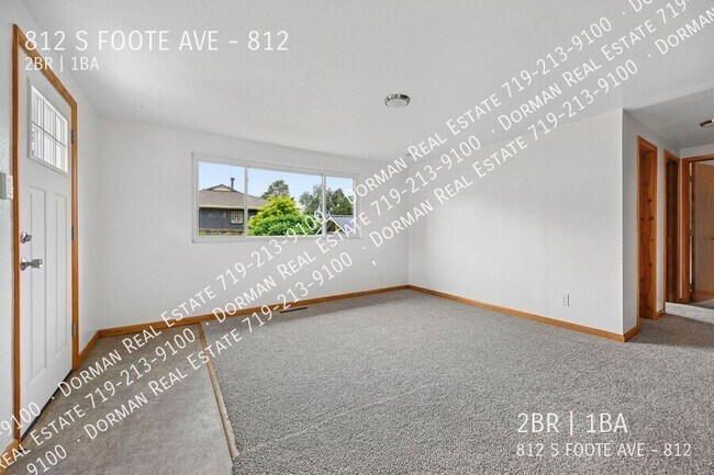 Building Photo - 812 S Foote Ave