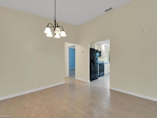 Building Photo - 260 12th St SE