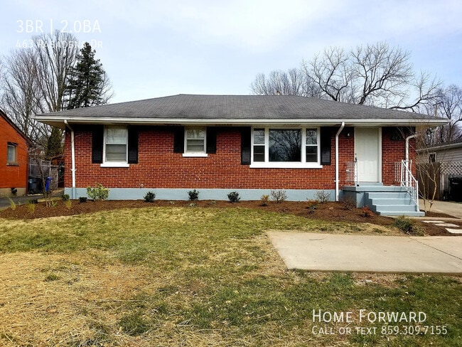 Primary Photo - 463 Pasadena Dr