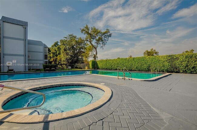 Building Photo - 8350 Sands Point Blvd