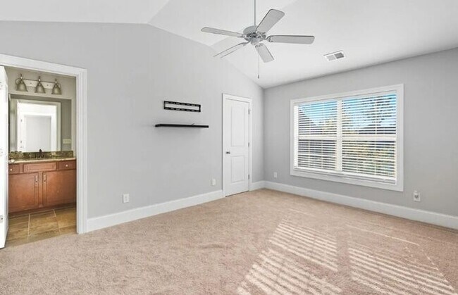 Building Photo - Ashley Oaks Luxury Home