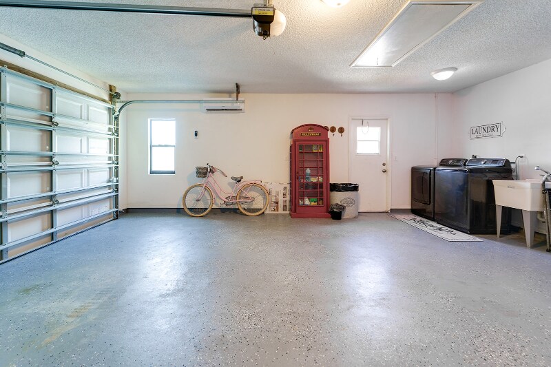 Building Photo - 2822 Palomar St