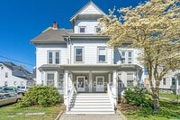 Building Photo - 14-14 Beltran St