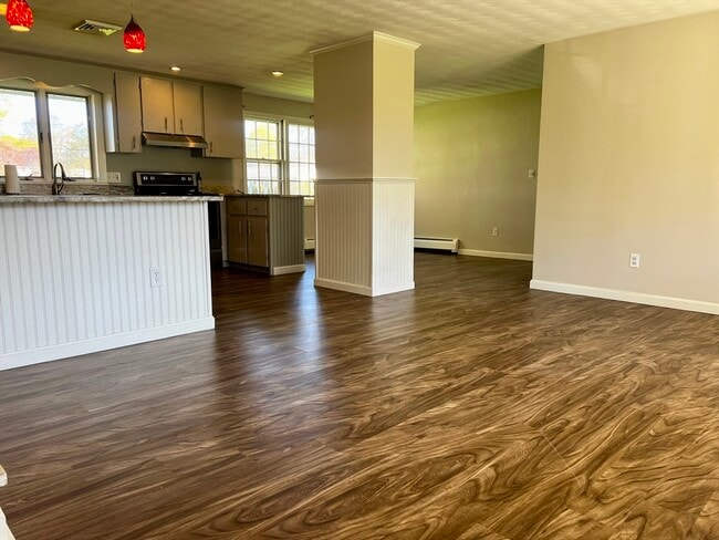 Building Photo - 1 Perkins Rd