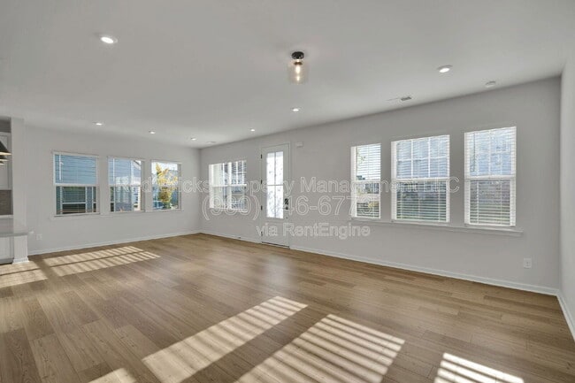 Building Photo - 8817 Arrington Hall