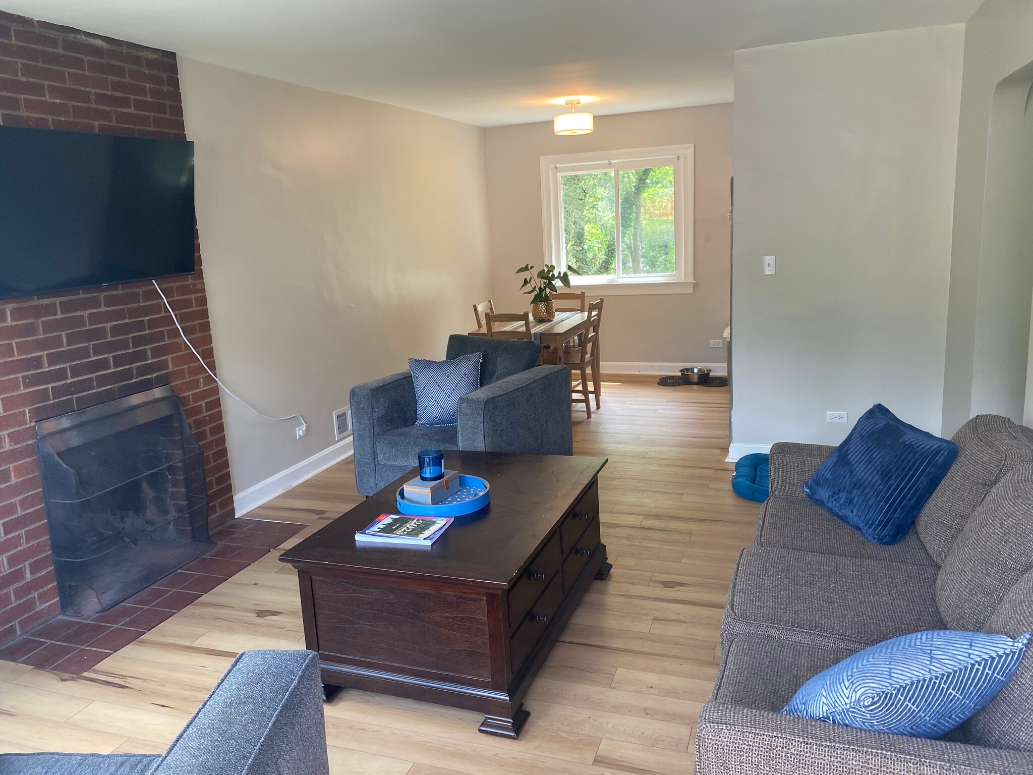 Building Photo - 1122 Forest Hills Ave