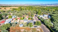 Building Photo - 552 E Lamarcia Dr