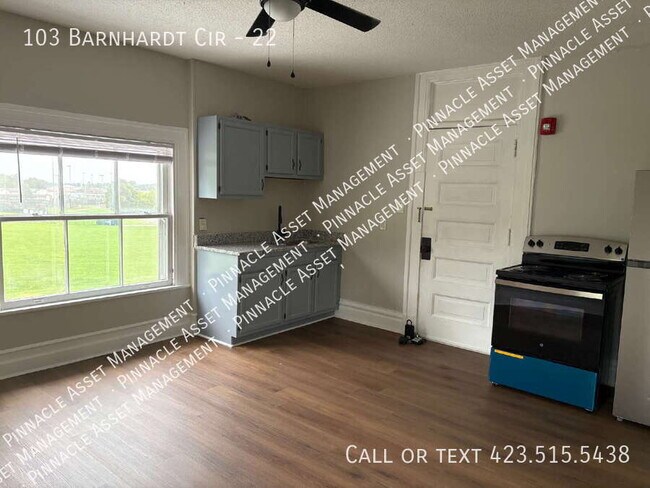 Building Photo - 103 Barnhardt Cir