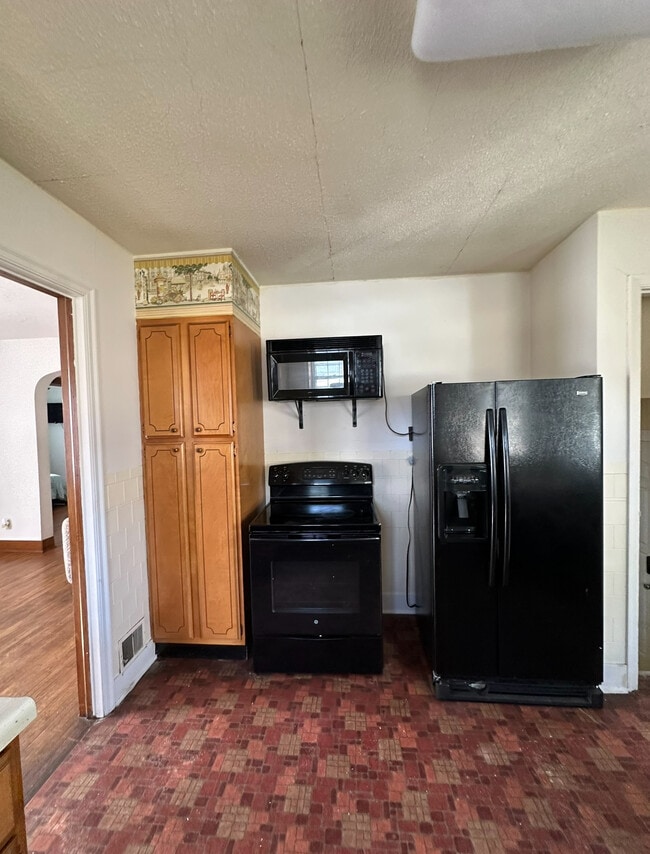 Building Photo - 1223 26th St