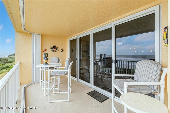 Building Photo - 1831 Jimmy Buffett Mem Hwy
