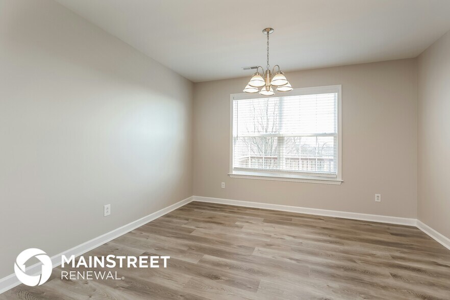 Building Photo - 2651 Hansford Dr