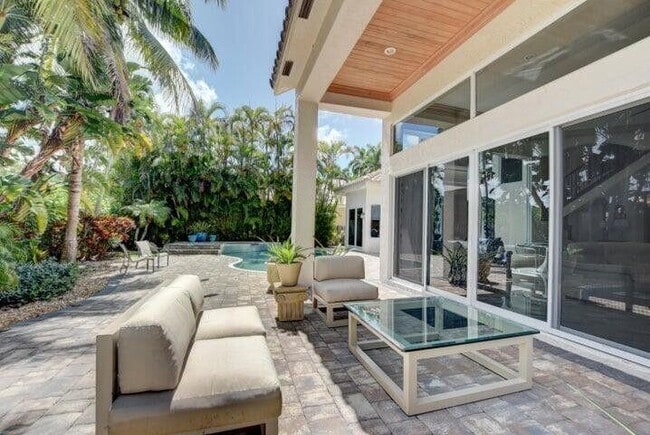 Building Photo - 6735 Royal Orchid Cir