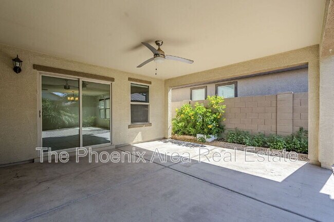 Building Photo - 3947 E Constitution Dr