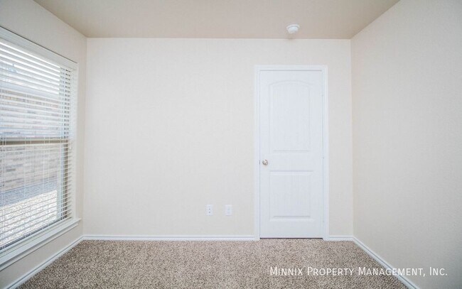 Building Photo - 1519 Rattler Ln